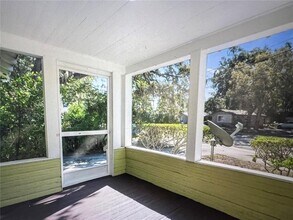 1160 Grove St in Clearwater, FL - Building Photo - Building Photo