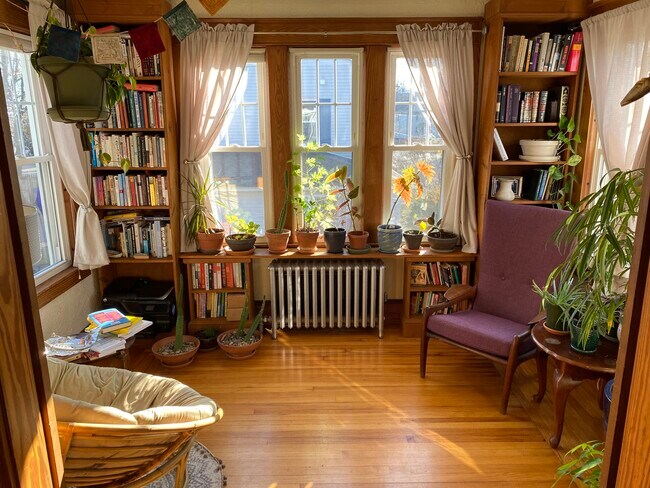 property at 9 Orchard St