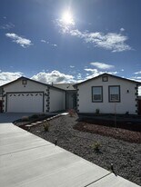 17824 Davis Meadow Ct in Reno, NV - Building Photo