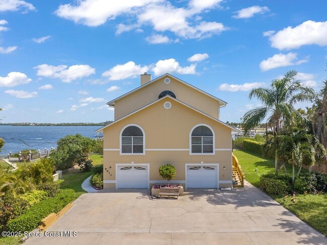 property at 8820 44th Ave