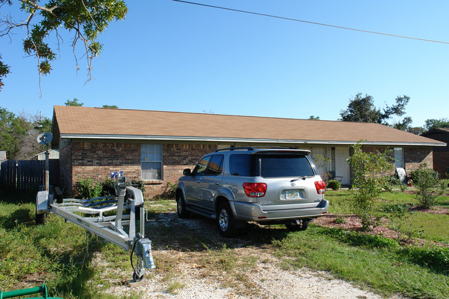 3381 Green Briar Cir in Gulf Breeze, FL - Foto de edificio - Building Photo