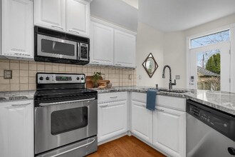 979 Pennsylvania Ave in Columbus, OH - Building Photo - Building Photo