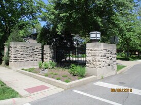 9538 S Princeton Ave in Chicago, IL - Building Photo