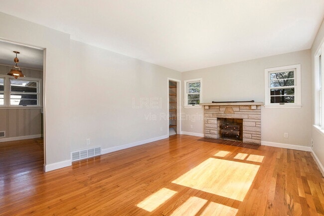 405 Westwood Dr in Louisville, KY - Building Photo - Building Photo