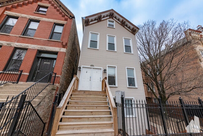 1426 N Greenview Ave, Unit 3