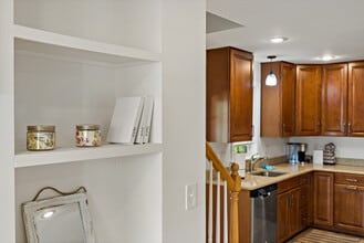 6505 Columbia Pike in Annandale, VA - Building Photo - Building Photo