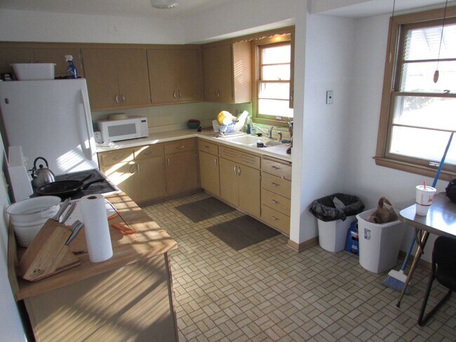 4505 Judy Ln-Unit -Room #2 in Madison, WI - Building Photo - Building Photo