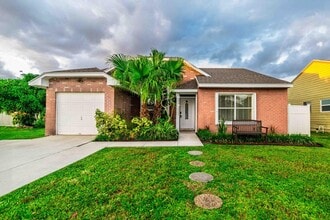 8111 Cedar Hollow Ln in Boca Raton, FL - Building Photo - Building Photo