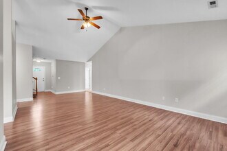 315 Kelly Farm Rd in Moore, SC - Building Photo - Building Photo