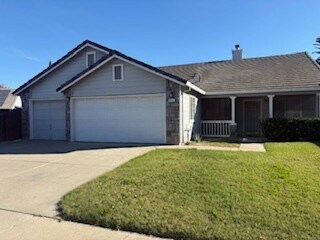 4315 Dunster Dr in Salida, CA - Building Photo