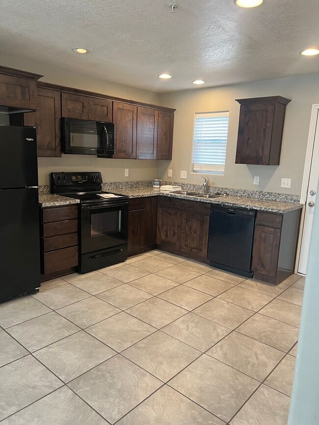 property at 305 Cheyenne Dr