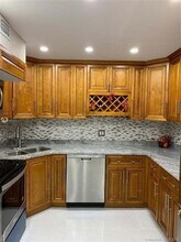4176 Inverrary Dr in Lauderhill, FL - Building Photo - Building Photo