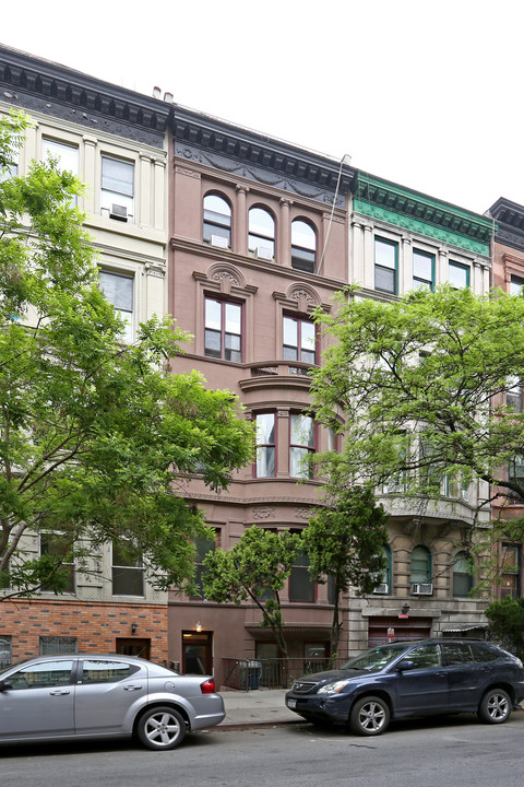 125 W 75th St in New York, NY - Foto de edificio