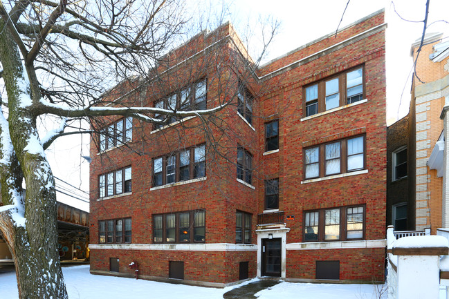 1601 W Fargo Ave in Chicago, IL - Building Photo - Building Photo