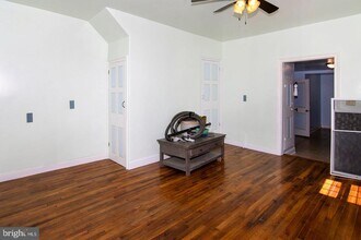 330 E Broadway in Salem, NJ - Building Photo - Building Photo