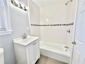 524 Charles St in Providence, RI - Building Photo - Building Photo
