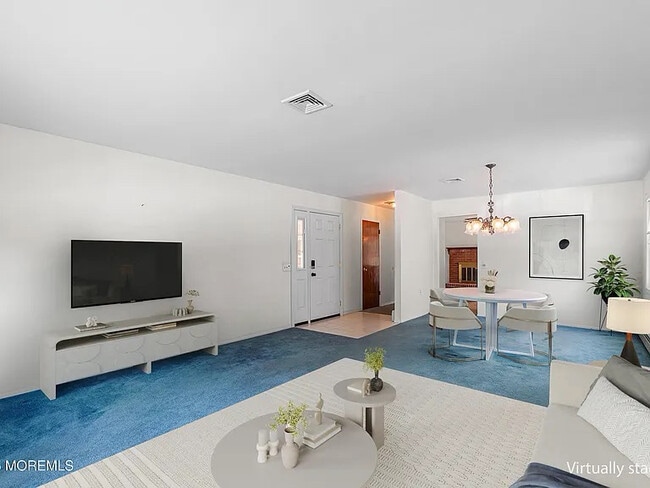 43 Freeport Ct in Toms River, NJ - Building Photo - Building Photo