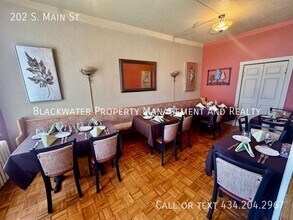 202 S Main St in Amherst, VA - Building Photo - Building Photo