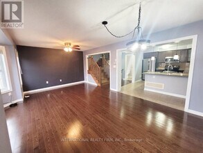 222 Mortimer Cres in Milton, ON - Building Photo - Building Photo