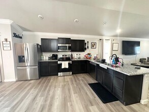 320 Panhandle Dr in Odessa, TX - Building Photo - Building Photo