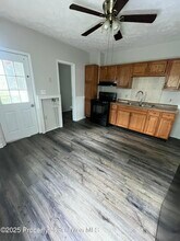 1206 Main St in Dickson City, PA - Building Photo - Building Photo