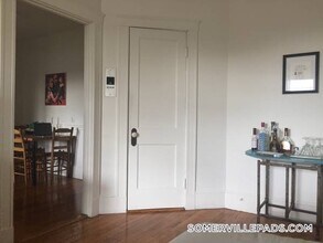 155 Summer St, Unit 14R in Somerville, MA - Building Photo - Building Photo