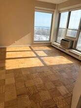 4333 N Oakland Ave in Shorewood, WI - Building Photo - Building Photo