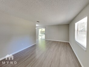 2030 Voltaire St in Lakeland, FL - Foto de edificio - Building Photo