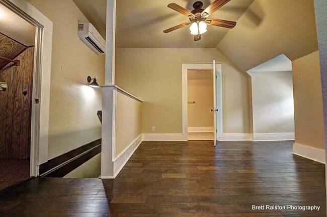 621 N 4th St in Rogers, AR - Building Photo - Building Photo