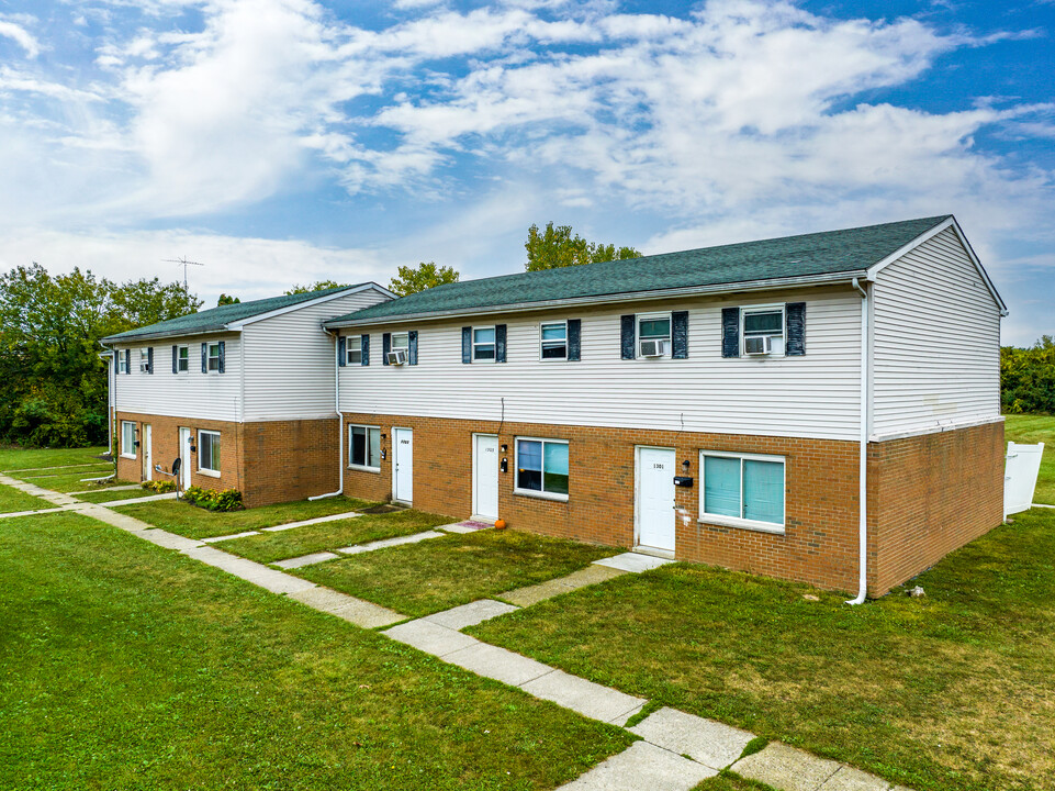 Professional Park Townhomes & Apartments in Marion, OH - Foto de edificio