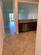 2044 Wellington St in Naples, FL - Building Photo - Building Photo