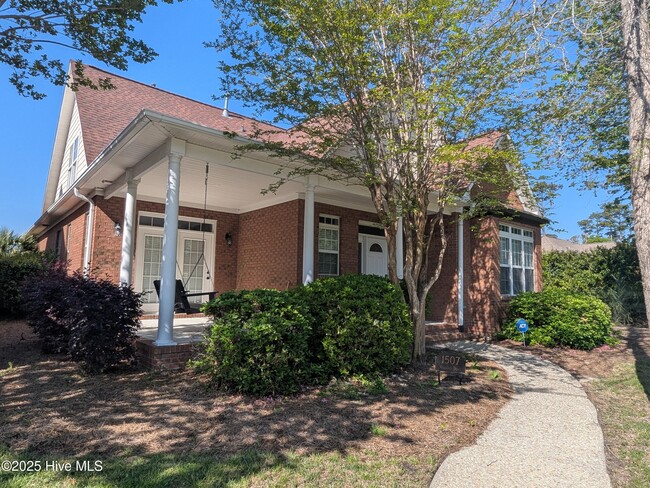 1507 W Morning Dove Cir in Wilmington, NC - Foto de edificio - Building Photo