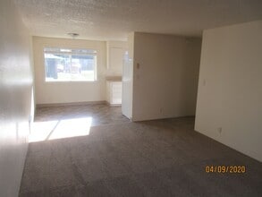 624 32nd Ave SE in Albany, OR - Building Photo - Building Photo