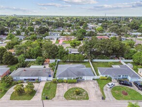 3900 23rd Ave N in St. Petersburg, FL - Building Photo - Building Photo