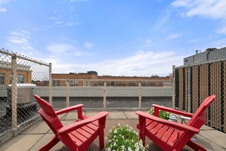 35 Fay St, Unit 510 in Boston, MA - Building Photo - Building Photo