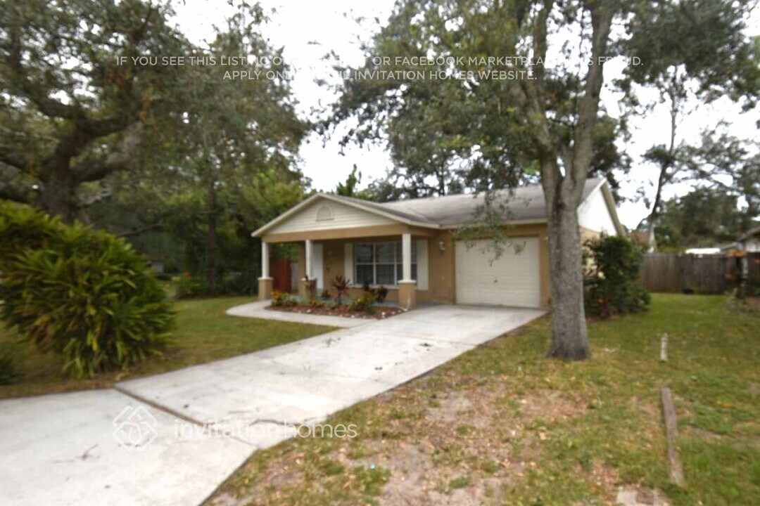 1117 W Knollwood St in Tampa, FL - Building Photo