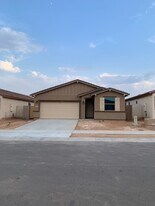17751 W Daley Ln in Surprise, AZ - Building Photo