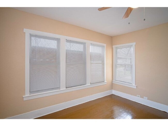 property at 1101 Gibbs St