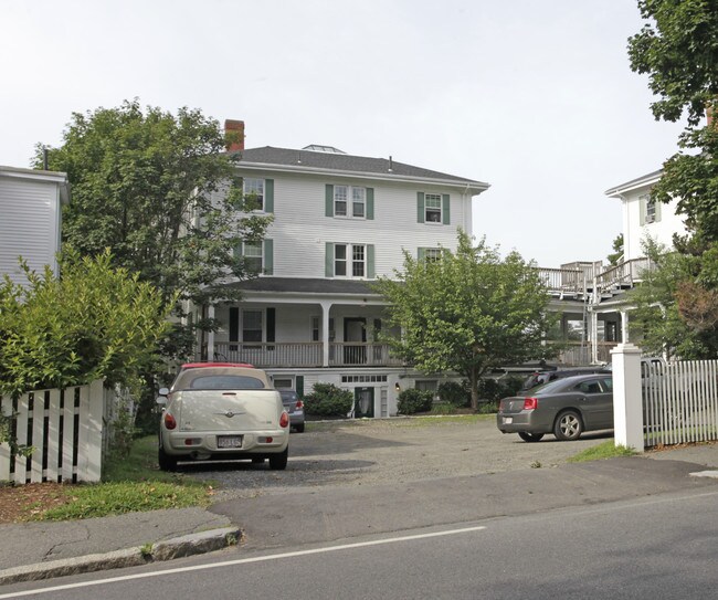 Edgehill Condominiums in Nahant, MA - Building Photo - Building Photo