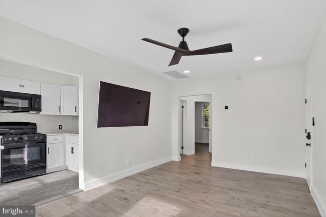 property at 1116 Gleneagle Rd