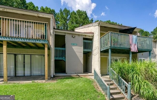 property at 3575 Oakvale Rd