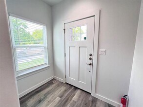 316 N Elliott Ave in Sherman, TX - Foto de edificio - Building Photo