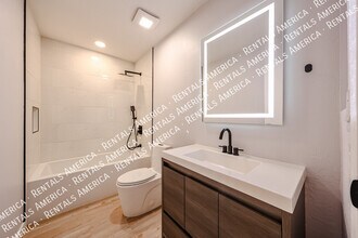 4630 N 68th St in Scottsdale, AZ - Building Photo - Building Photo