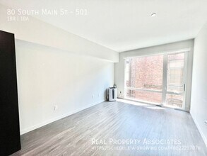 80 South Main St in Seattle, WA - Building Photo - Building Photo