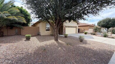 2739 E Canyon Creek Dr in Gilbert, AZ - Building Photo - Building Photo