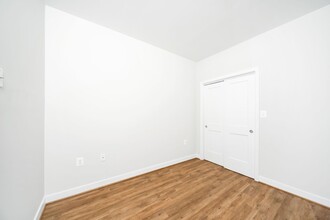 For Rent: Stylish Urban Living at 815 Park Ave in Baltimore, MD - Building Photo - Interior Photo