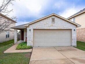 9013 China Rose Dr in Austin, TX - Building Photo - Building Photo