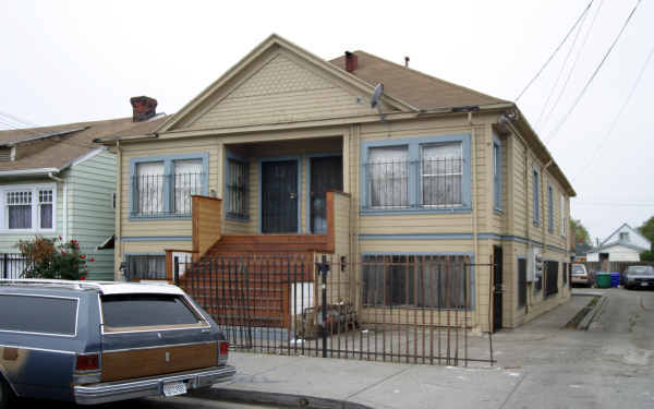 137 4th St in Richmond, CA - Building Photo - Building Photo