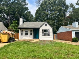 587 Bryceland Blvd in Ridgeland, MS - Building Photo