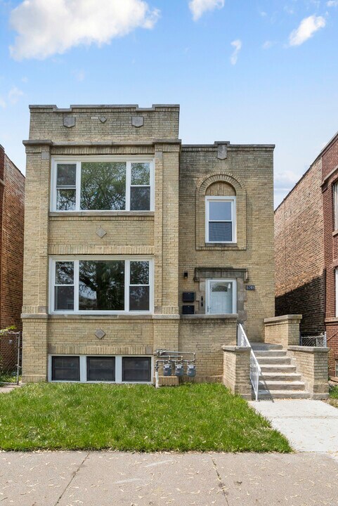 6748 S Champlain Ave, Unit 6748#1 in Chicago, IL - Building Photo